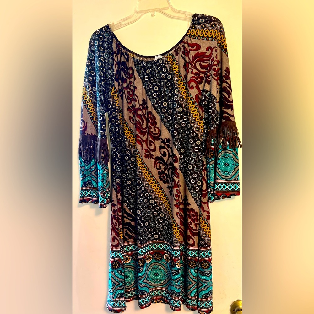 2B Together- M Women’s Multicolor Dress/ Bell Sleeve